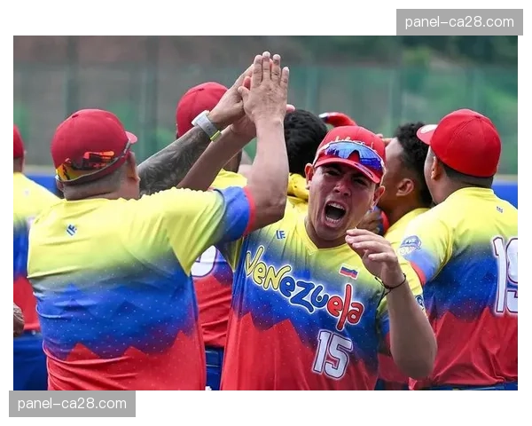 东南亚运动会垒球项目:菲律宾队击败东道主泰国,成功卫冕金牌 东南亚运动会垒球项目:菲律宾队击败东道主泰国,成功卫冕金牌