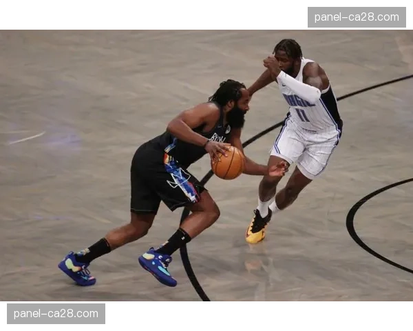 联合主赛爆冷：排名第十五的莫达费里裸绞降服排名第五的凯塔尔